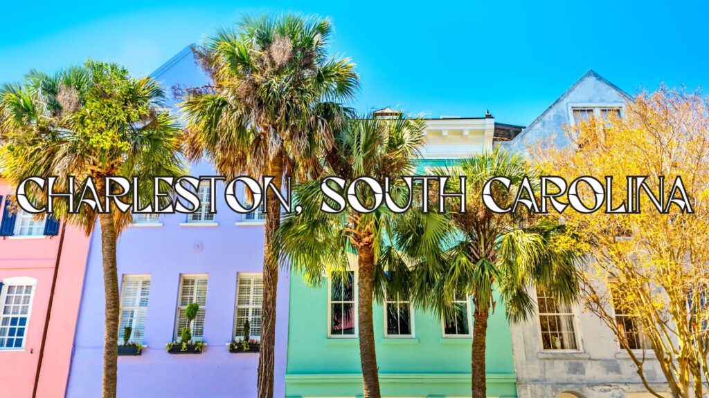 colorful houses with palm trees in Charleston, South Carolina